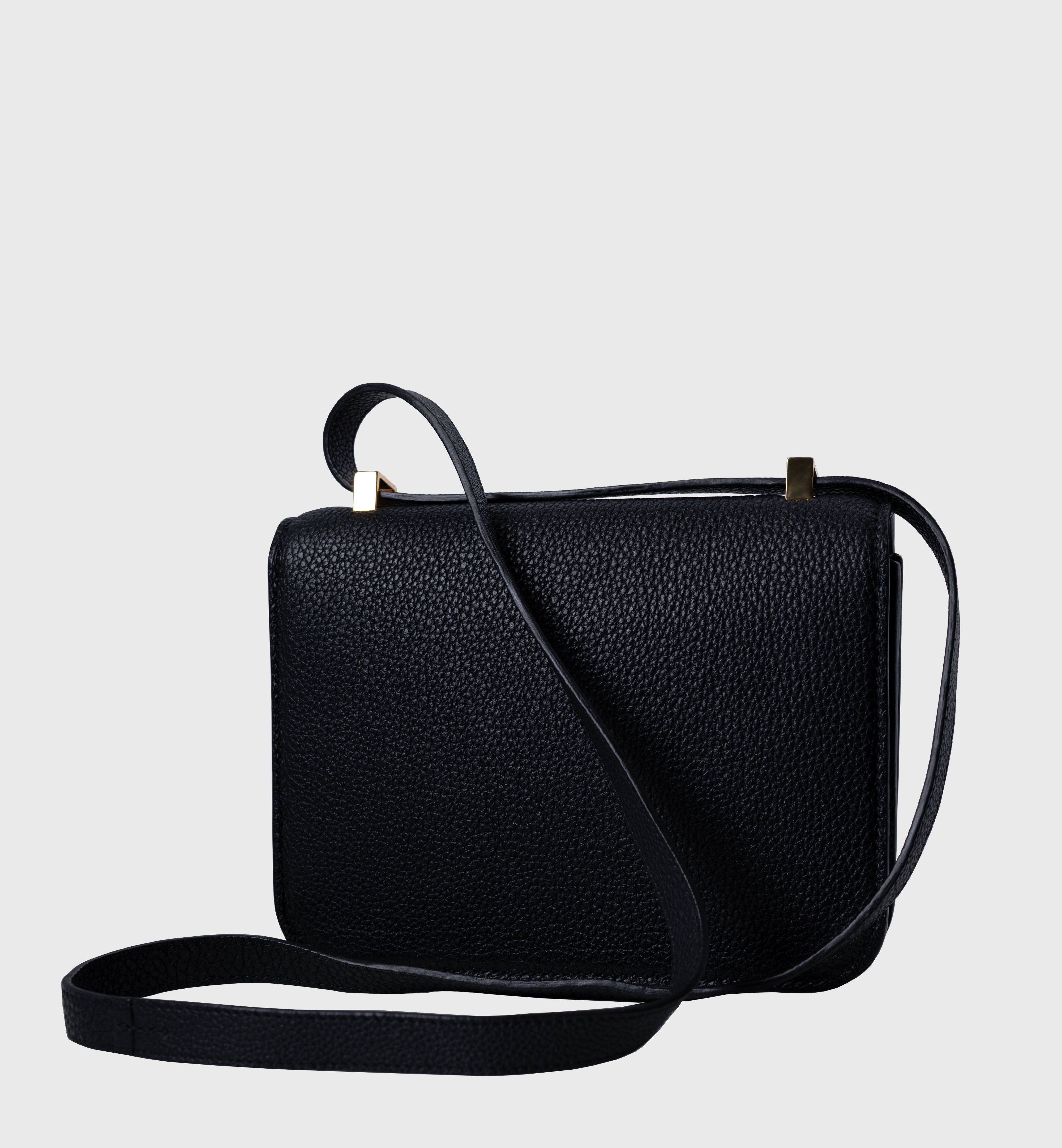 Andrea 23 Shoulder Bag